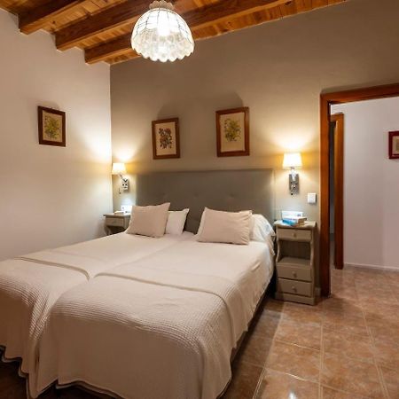 Agroturisme Sa Torre (Adults Only) Santa Eugenia Ngoại thất bức ảnh